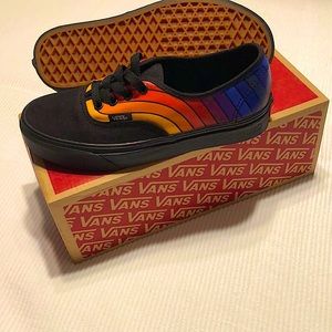 🌈 💀 🛹 Vans OFW Authentic Refract Rainbow Skate Shoe Sz 7 Women Sz 5.5 Men